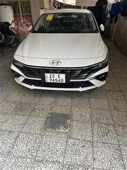 هیوندای ئەلەنترا